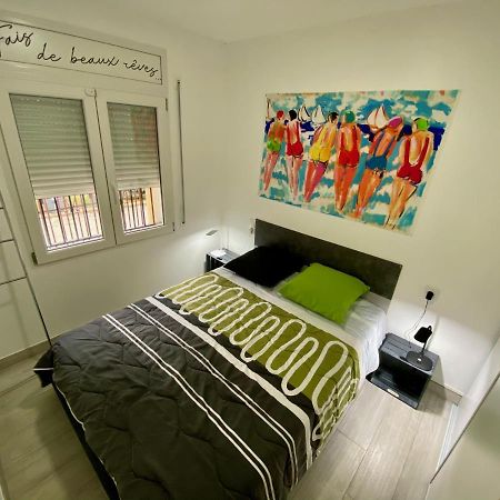 Superbe Appartement , Tout Confort, 40 M2 + 10 M2 Terrasse Empuriabrava Exteriör bild