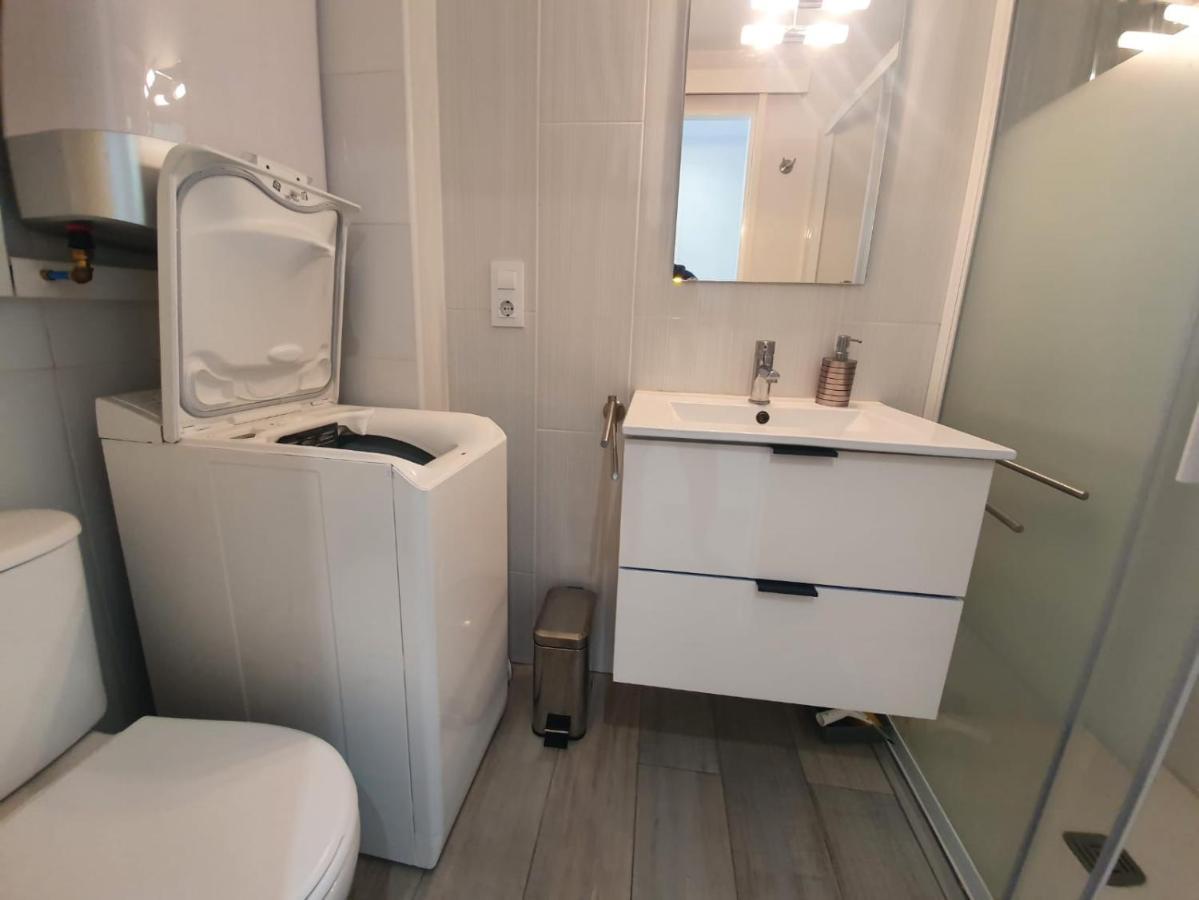 Superbe Appartement , Tout Confort, 40 M2 + 10 M2 Terrasse Empuriabrava Exteriör bild